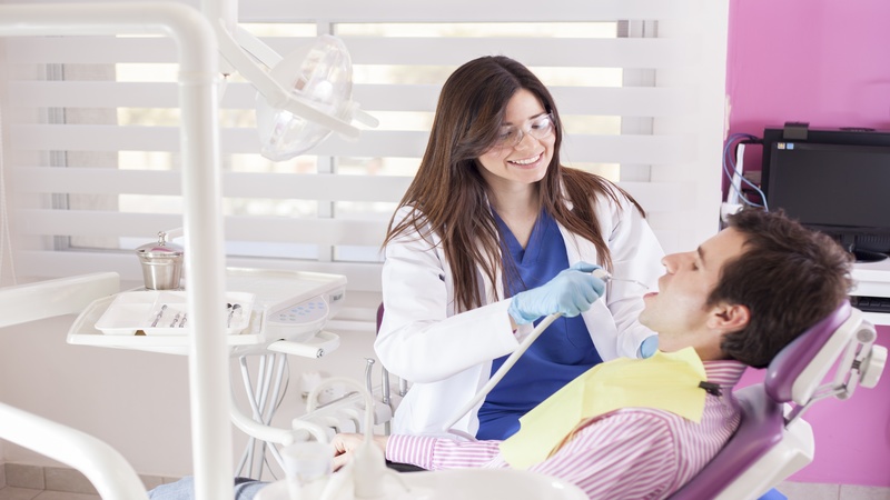 4 Signs You Need Dental Care in Salem OR