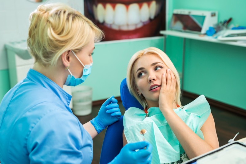 Choosing The Right Cosmetic Dentist For Your Braces In Lakeview